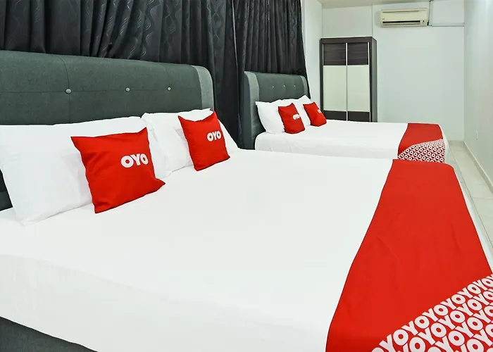 Super Oyo 90364 Hotel Gemilang